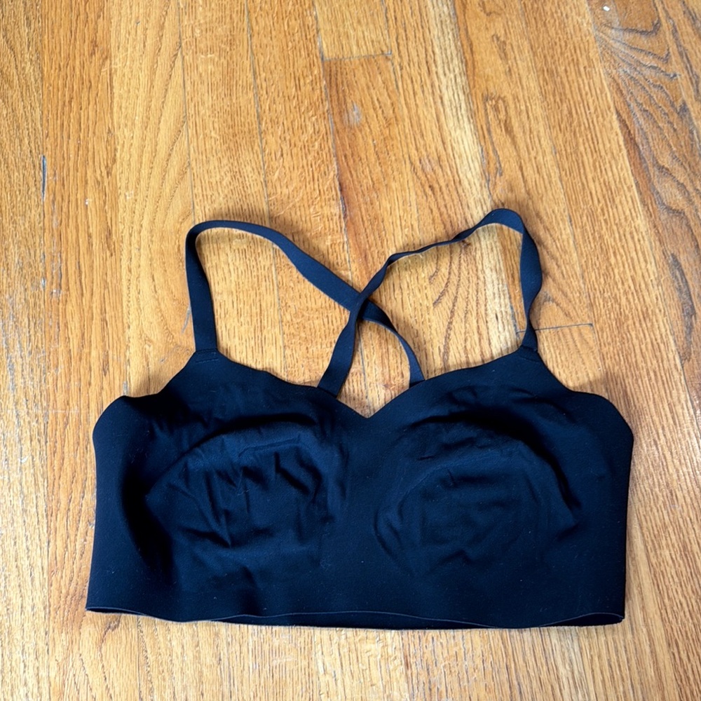 Athleta Black Supportive Bra with Crisscross Straps